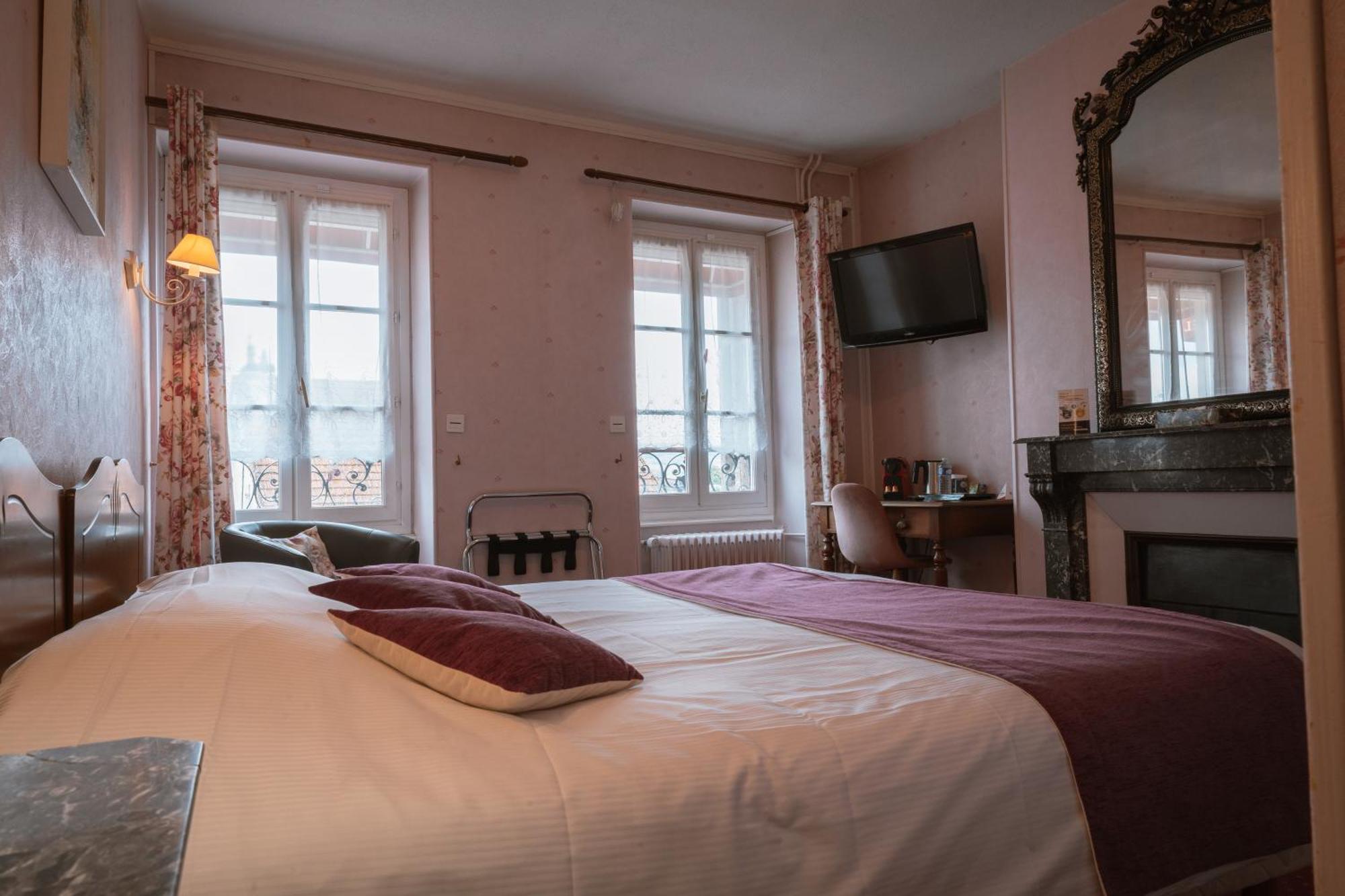 Hotel De La Ferte Chagny  Dış mekan fotoğraf